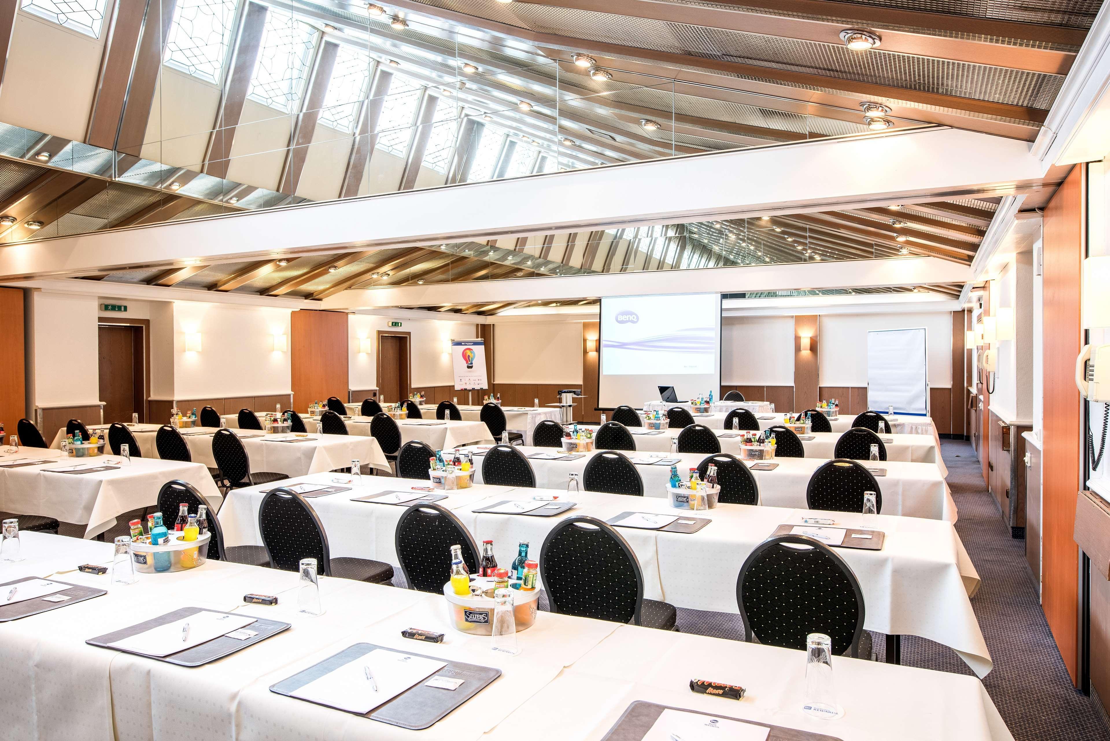 Leoso Hotel Ludwigshafen Exterior photo